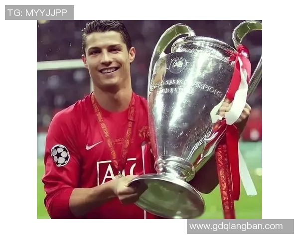 历史上那些改变足球历史进程的传奇明星与他们的辉煌成就